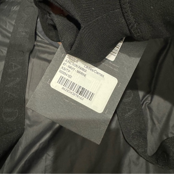 Canada Goose Junction Puffer Jacket Coat Parka In Navy Marine 2602LB - Picture 7 of 13